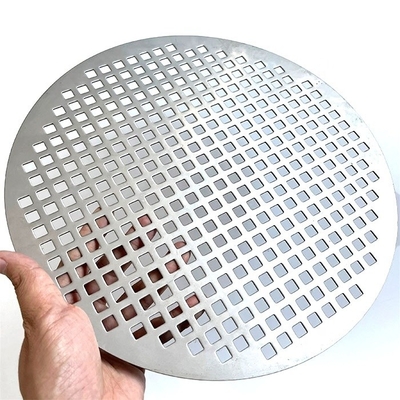 장식용 금속 정면 두께 0.5mm 3.5mm 최대 1.5m 너비 커스터마이징 가능한 구멍 패널 패턴